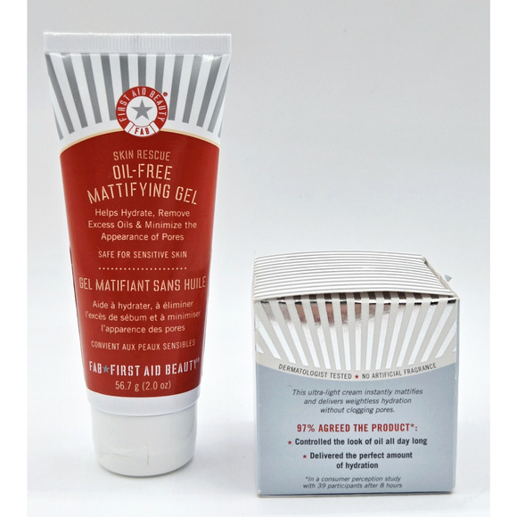 First Aid Beauty Skin Rescue Oil-Free Mattifying Gel and Oil-Control Moisturizer - Picture 3 of 5
